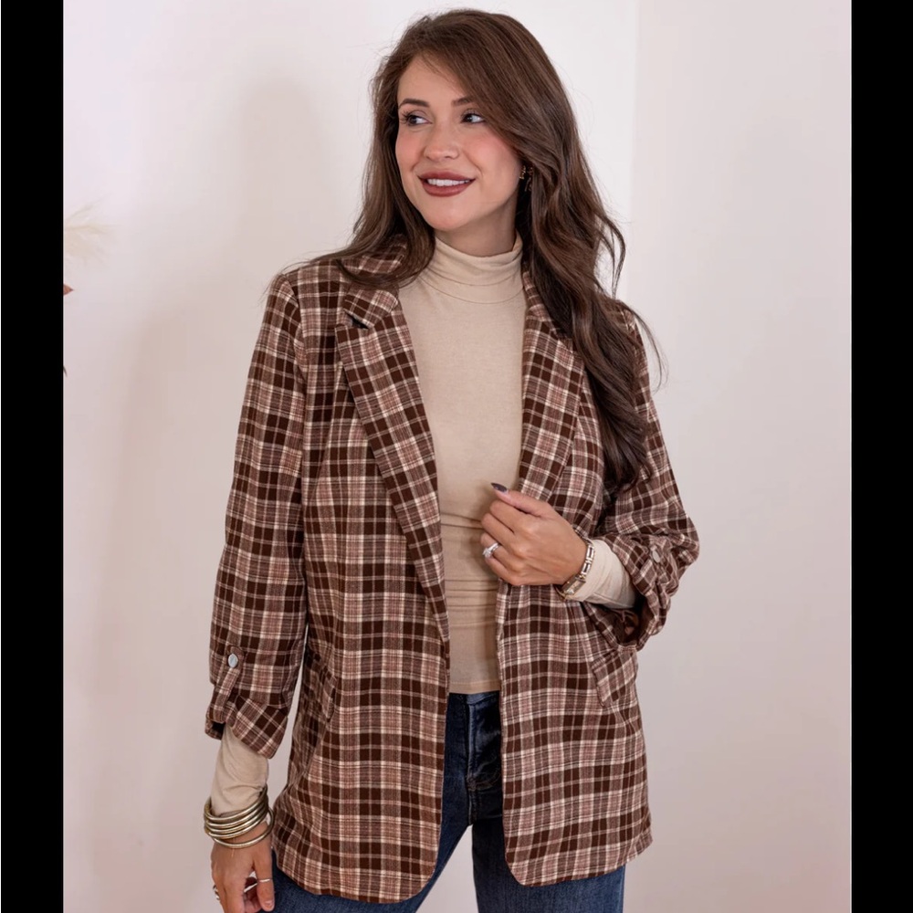Plaid blazer women’s medium